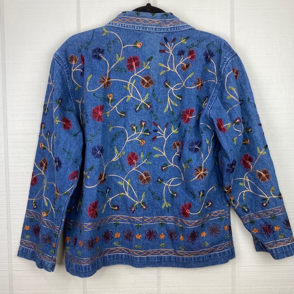 Units Blue Denim Jacket Multicolor Floral Embroidery Button Up Size Small - Picture 2 of 6